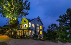 SUNRISE VILLA