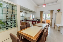 LÃNG DU VILLA