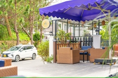 AK VILLA