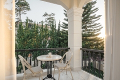 PARI VILLA