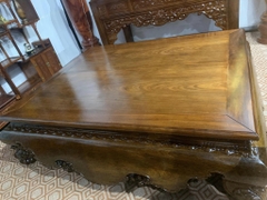 Sập chân quỳ đục tay sắc nét