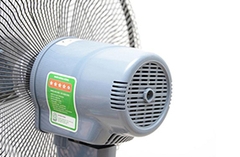 Quạt cây PANASONIC có khiển