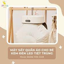 Máy sấy quần áo cho bé gần đèn Led tiệt trùng MOAZBEBE MB048