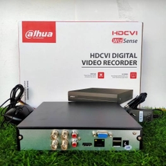 Trọn Bộ 4 Camera Quan Sát Dahua Có Màu Ban Đêm Tích Hợp Mic Thu Âm 2MP 1080P