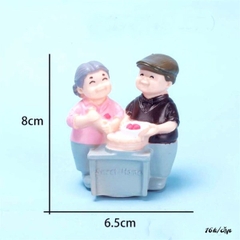 Ông Bà Làm Bánh