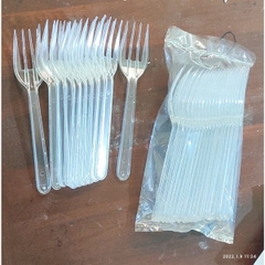 Dĩa (nĩa) Trong (bịch 20c)