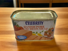 Pate Thịt Heo Luncheon Heat Hiệu Celebrity 200g