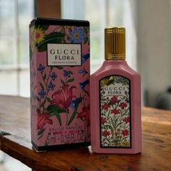 Gucci Flora Gorgeous Gardenia Eau de Parfum 5ml