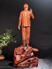 Hồ chủ tịch - Vị lãnh tu đáng kính