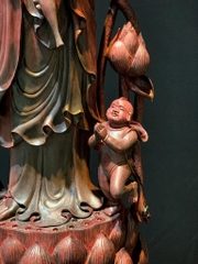 Phật mẹ quan âm cứu độ chúng sinh