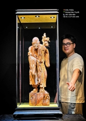 Tượng Ngài Trường My La Hán gỗ Hoàng Đàn đẹp