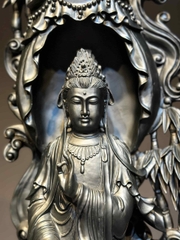 Tượng Quan âm Gỗ mun sừng đẹp