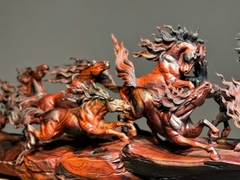 Tượng Mã Đáo Thành Công Gỗ Trắc đẹp