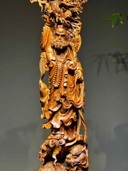 Tượng Ngài Đạt Ma Hàng Long Phục Lân gỗ sưa bắc đỏ đẹp