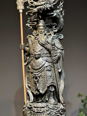 Tượng Ngài Quan Công Gỗ Mun Sừng Đẹp