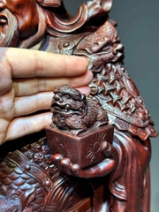 Tượng Ngài Quan Công Gỗ Tử Đàn Đẹp