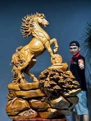 Tượng Nhất Mã Phi Thiên gỗ Ngọc Am thơm