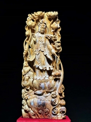 Tượng Quan Âm Bồ Tát gỗ Hoàng Đàn