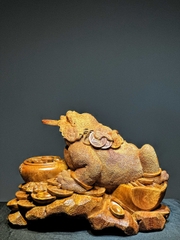Tượng Thiềm Thừ Gỗ Hương Gia Lai đẹp