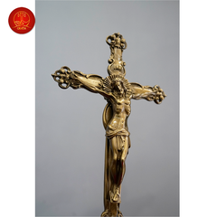 Thánh Giá Hoa Hồng Có Đế cao 42cm - Màu Cổ Điển