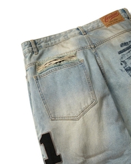 Eleven Distresed Jeans