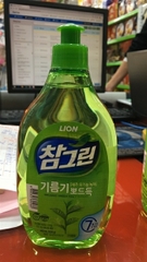 Nước rửa chén tinh chất trà xanh 480ml LION