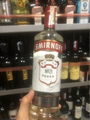 Rượu Vodka Smiroff 700ml