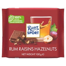 AN) Sô-cô-la sữa Ritter Sport dạng thanh vị rượu rum, nho khô và hạt phỉ, không có nhân 100g