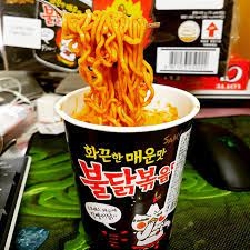 Mỳ khô gà cay ly Samyang 70g Hàn Quốc mỳ ăn liền đảm bảo sức khỏe 100% nhập khẩu Hàn Quốc
