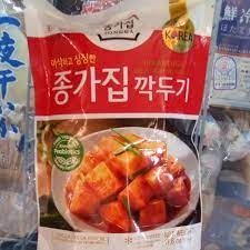 Kim chi củ cải cắt miếng 500g Jongga thực phẩm ăn kèm 100% nhập khẩu Hàn Quốc