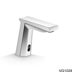 Vòi cảm ứng nóng lạnh Viglacera dùng pin VG1028.1