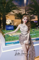 Đầm TK Ngắn Nâu Đính Đá AMBER