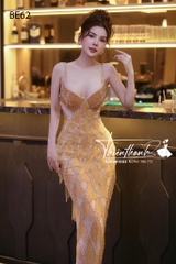 Đầm TK Dài Hai Dây Xẻ Tà Đính Kết Hoạ Tiết Caro