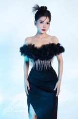 Đầm TK Dài Cúp Ngực Xẻ Tà Đính Hoa Kết Chùm Kèm Đá