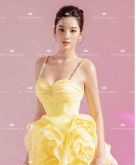 Đầm TK Ngắn Xoắn Hoa Hồng Vàng Dây Đá Vai