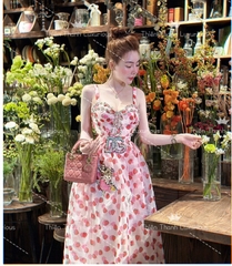 Đầm QCCC Dài Xoè Hai Dây Dâu Tây Cúp Ngực Đính Đá