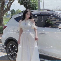 Đầm Voan Dài Rớt Vai Cổ Và Eo Phối Cườm