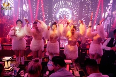 Empire Club – 8 Nguyễn Văn Tráng, Quận 1