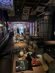 FEN Izakaya – Không Gian Neo-Tokyo Ăn Tối Và Chill Tại Lý Tự Trọng