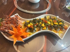 Hạc Cầm Restaurant - 561 Trần Hưng Đạo