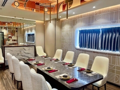 Hạc Cầm Restaurant - 561 Trần Hưng Đạo