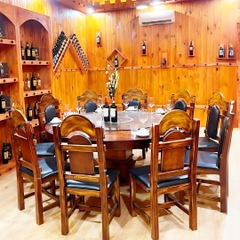 Hầm Rượu - Kararoke Masteri - 65 Bình Giã