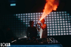 LOLLA SNG CLUB - 213 Calmette Quận 1