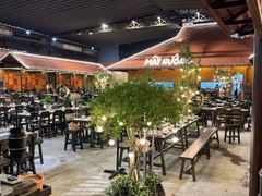 Mây Nướng Restaurant - 1A Đề Thám