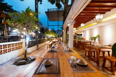 Ẩm Thực Nam Phương - 18B Phan Văn Trị, Quận Gò Vấp