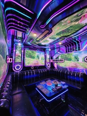 Karaoke Queen Bee KTV 115 Nguyễn Văn Cừ