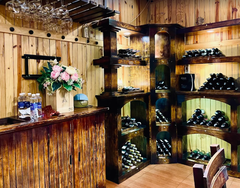 Nhà Hàng Những Người Bạn - 14 Phan Văn Trị, Quận Gò Vấp