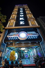 Karaoke Queen Star - 378 Nguyễn Văn Lượng, Gò Vấp