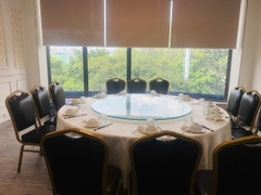 Hồng Phong 雄峯 - 305 Âu Cơ, Quận Tân Phú