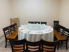 Hồng Phong 雄峯 - 305 Âu Cơ, Quận Tân Phú